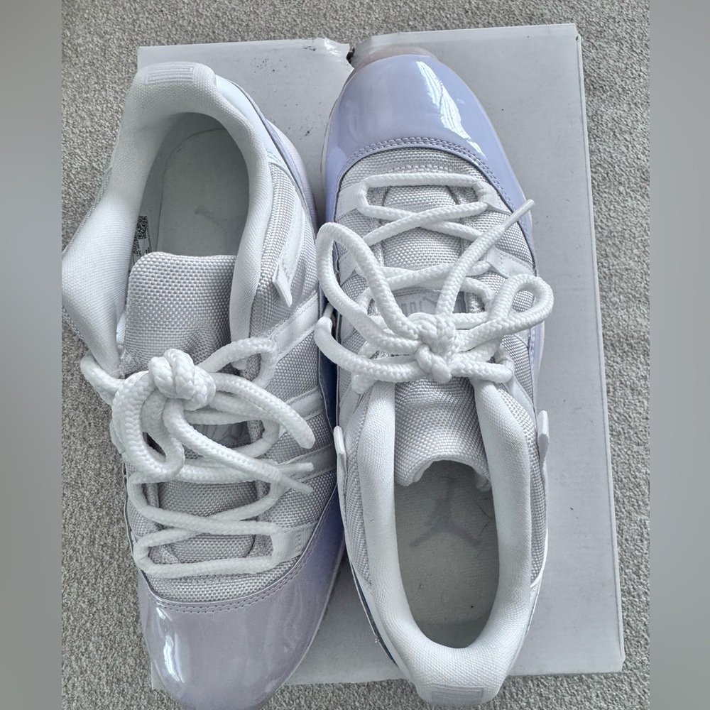 Jordan Women's Sneakers in White and Lavender